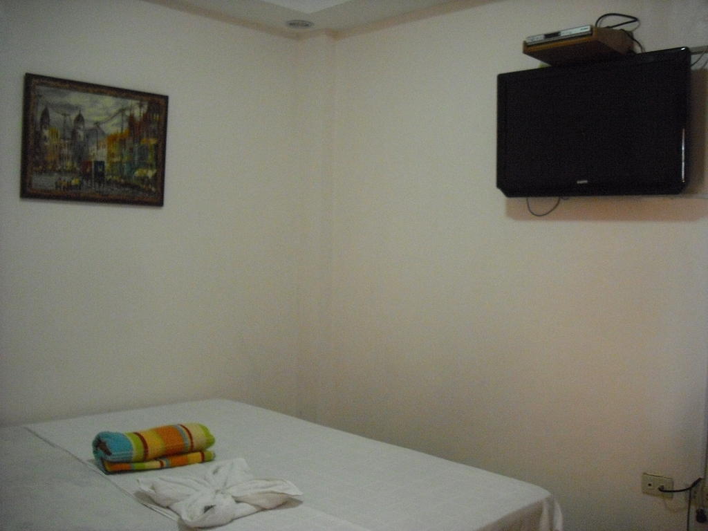 Gani Hotel Angeles Pokój zdjęcie
